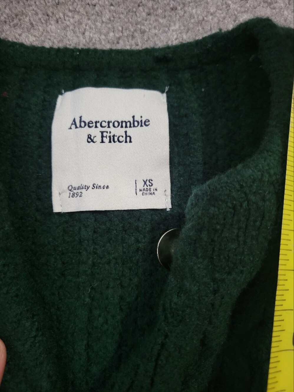 Abercrombie & Fitch Green Cable Knit Cardigan Sweater Size XS (fits S) - Picture 5 of 6